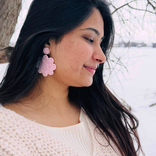 Flower Earrings – Soft Pink